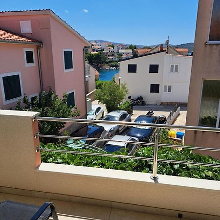 Apartman Adagio Zaboric Exterior photo